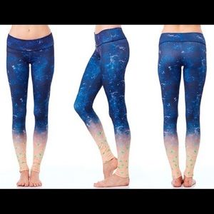 ONZIE Yoga Leggings Blue & Orange Ombré Never Worn